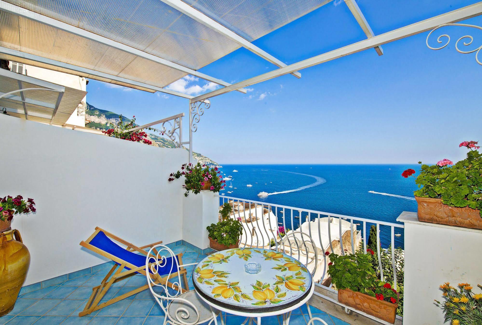 Aparthotel La Rosa Dei Venti Positano Exterior foto